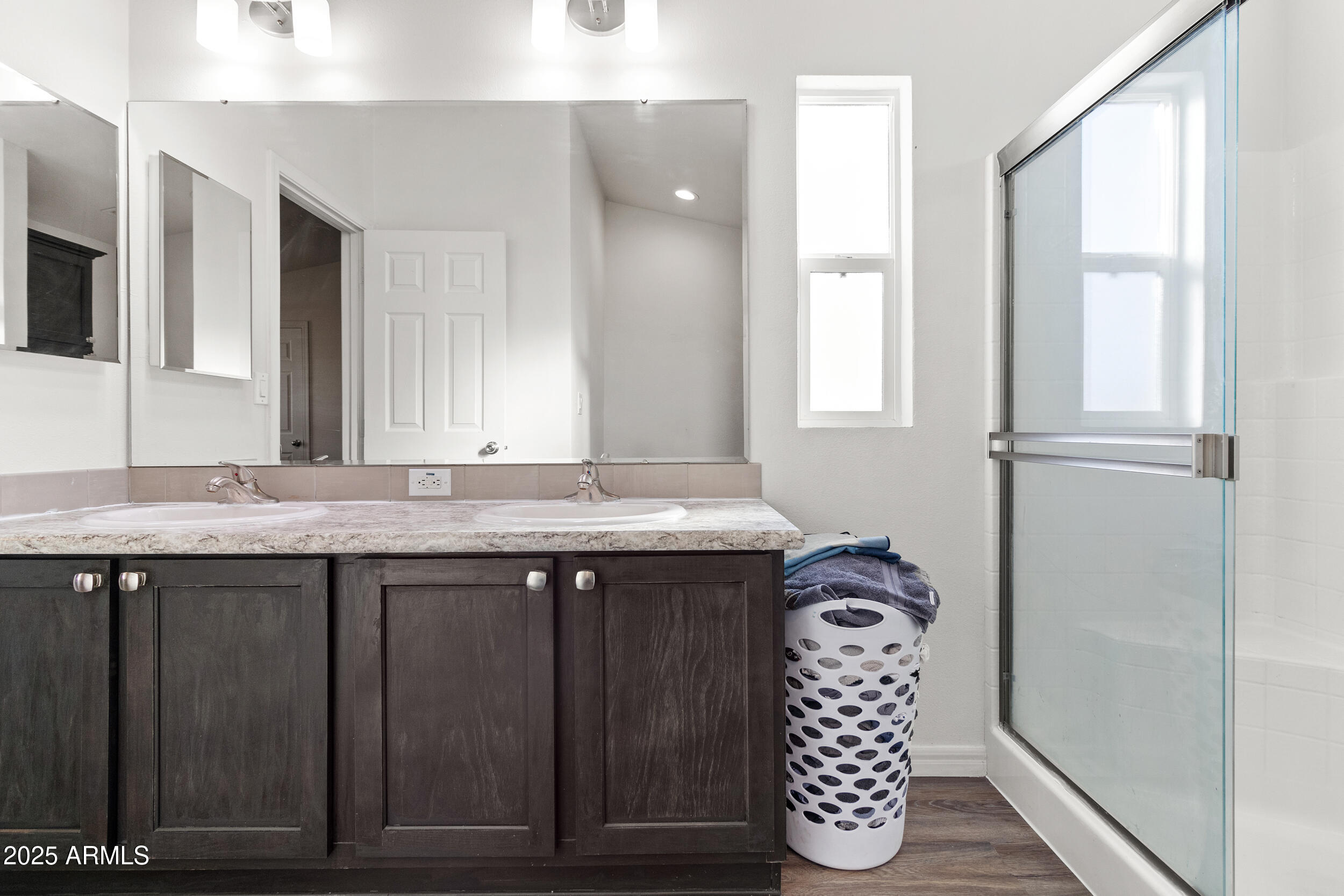 400 West Baseline Road, Unit 281 Tempe, AZ 85283 - Photo 18 of 54 a bathroom with a sink and a mirror