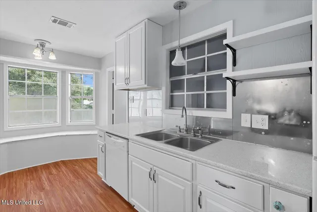 $1,800 | 23 Fox Glen Circle, Brandon, MS 39042