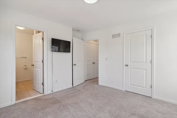 $2,700 | 525 Jenny Way, Brighton, MI 48116