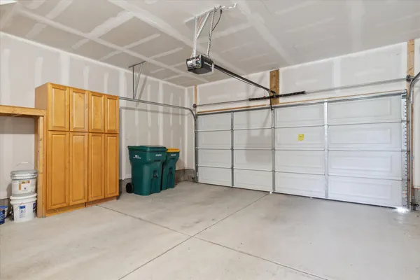 $2,700 | 525 Jenny Way, Brighton, MI 48116