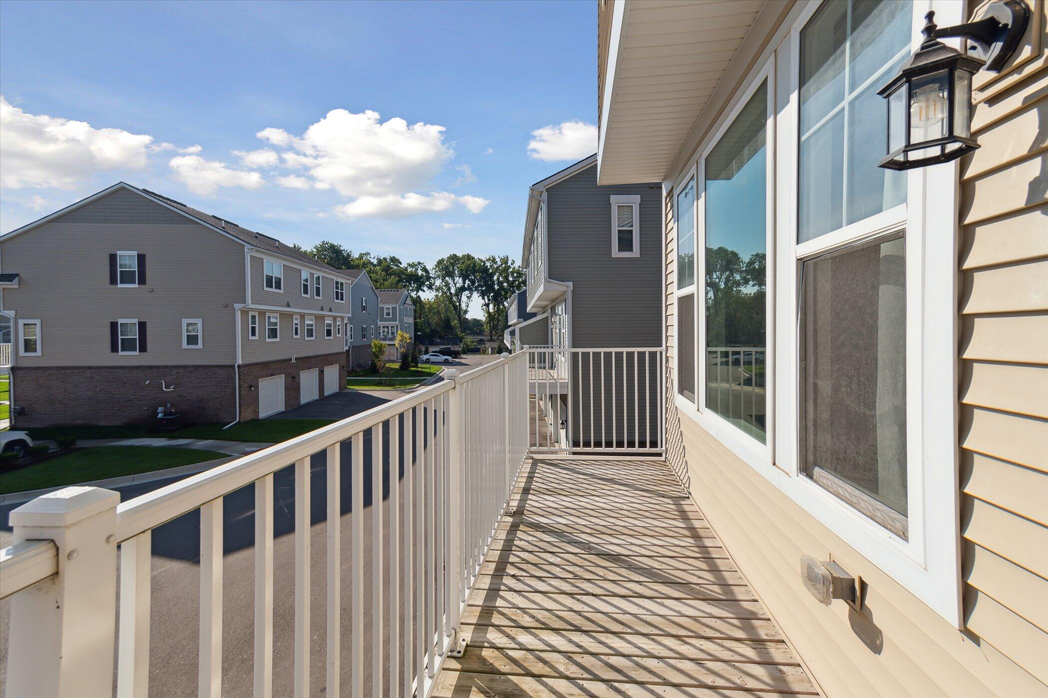 525 Jenny Way Brighton, MI 48116 - Photo 31 of 38 32-525-Jenny-Wy-Brighton-MI-48116-Window