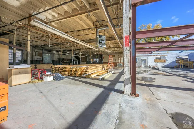 $8,500 | 517 Columbia Street, Hudson, NY 12534