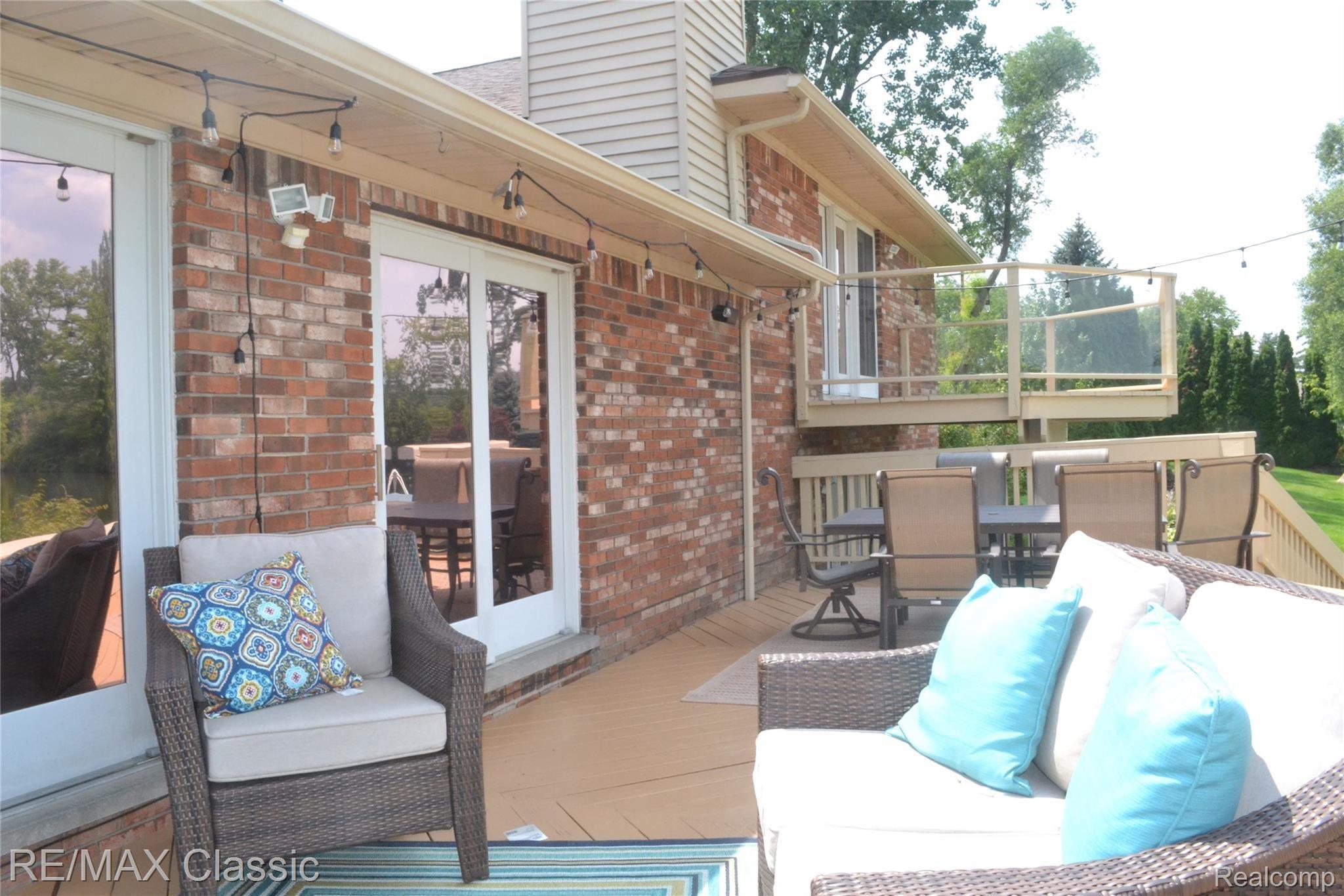 3730 Sleeth Road Commerce Township, MI 48382 - Photo 7 of 59 3730 Sleeth Road (19).JPG