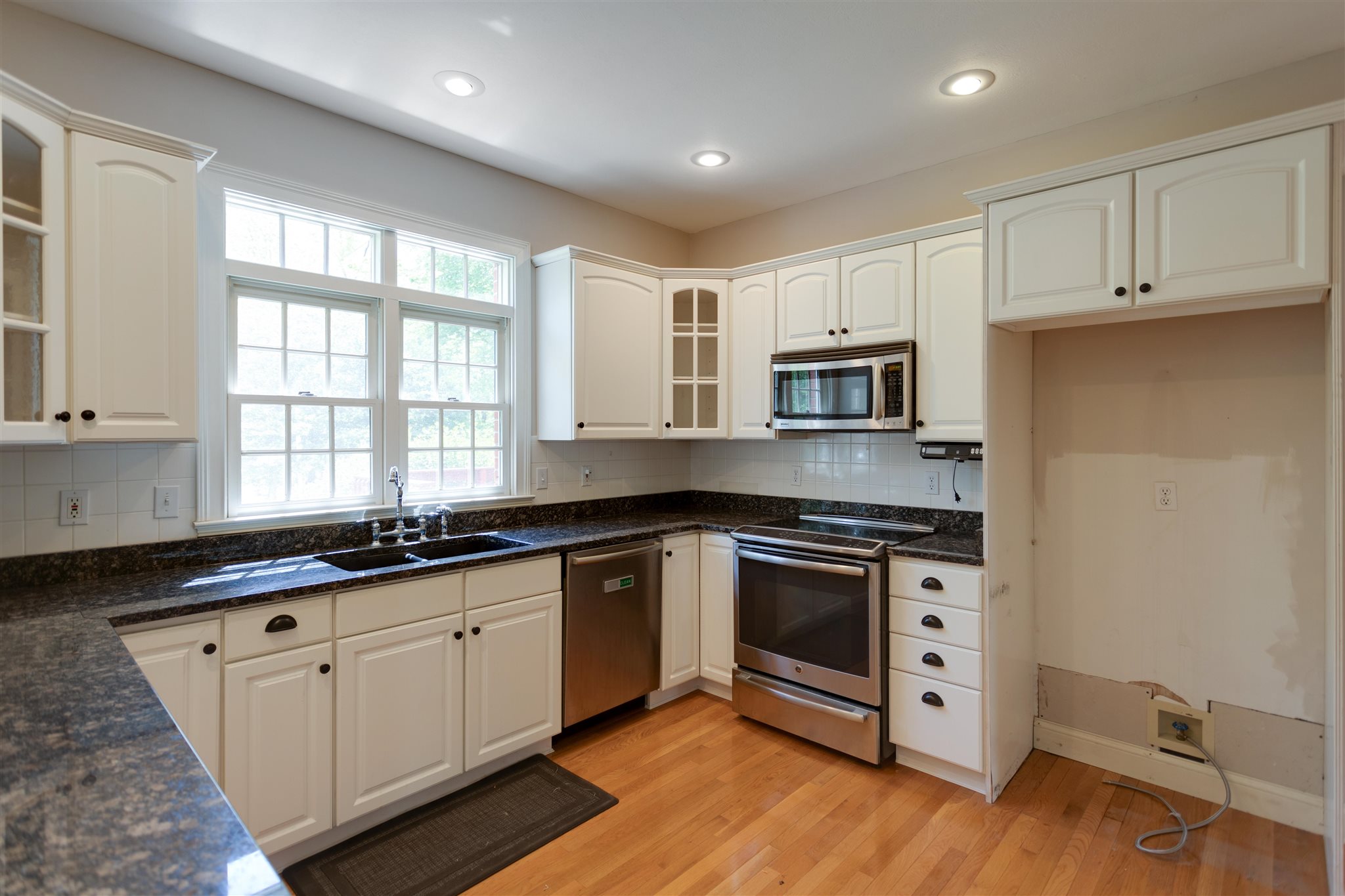 7133 Stonebridge Road Newburgh, IN 47630 - Photo 15 of 36 Gallery Image 15