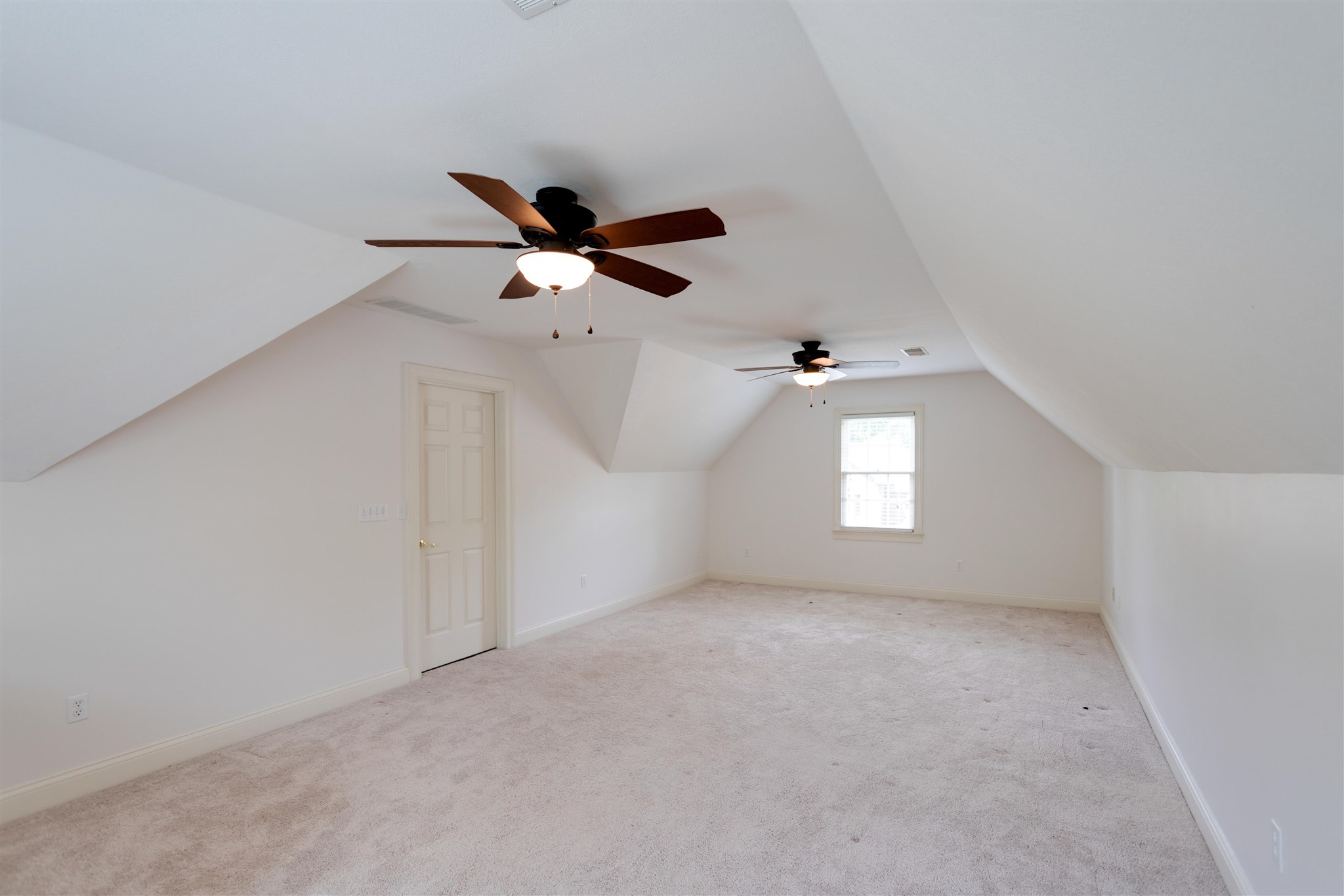 7133 Stonebridge Road Newburgh, IN 47630 - Photo 27 of 36 Gallery Image 27
