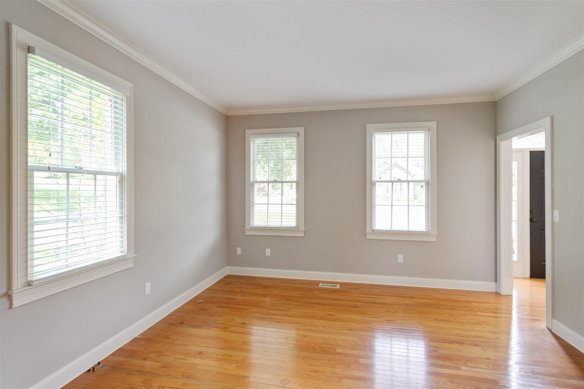 7133 Stonebridge Road Newburgh, IN 47630 - Photo 5 of 36 Gallery Image 5
