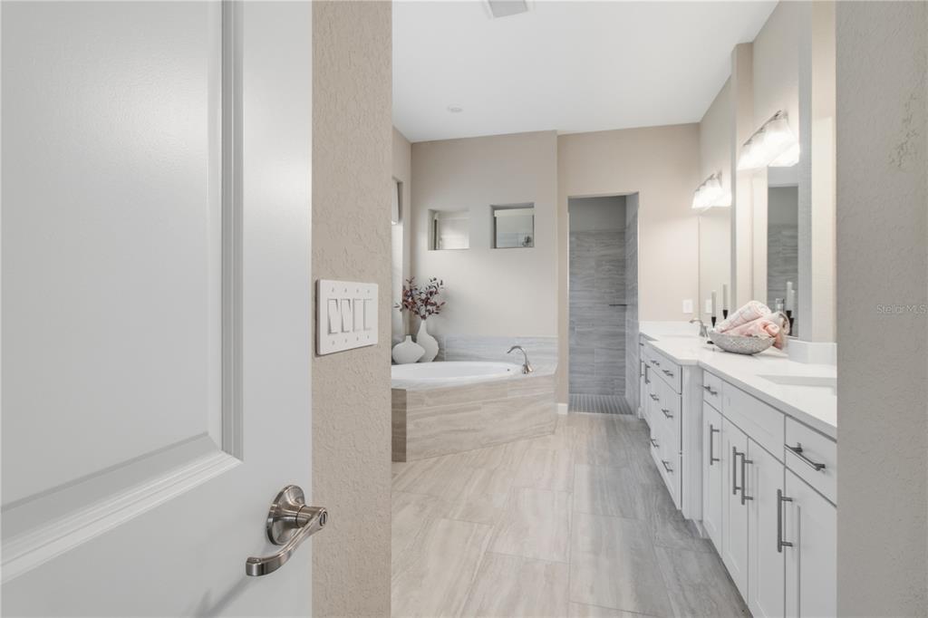 18923 Cherrystone Way Lakewood Ranch, FL 34211 - Photo 45 of 68 Gallery Image 45