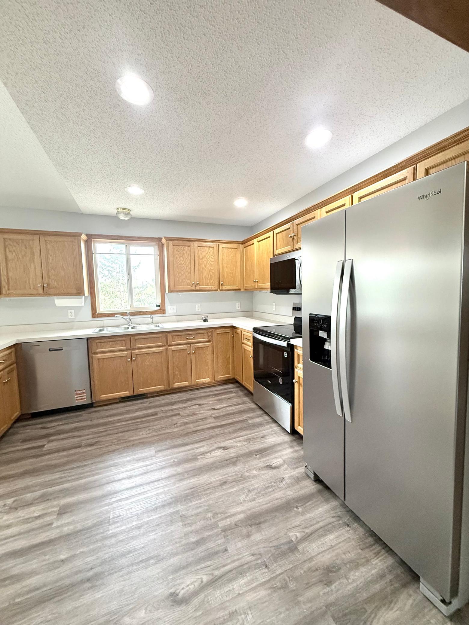211 7th Street South Winsted, MN 55395 - Photo 11 of 39