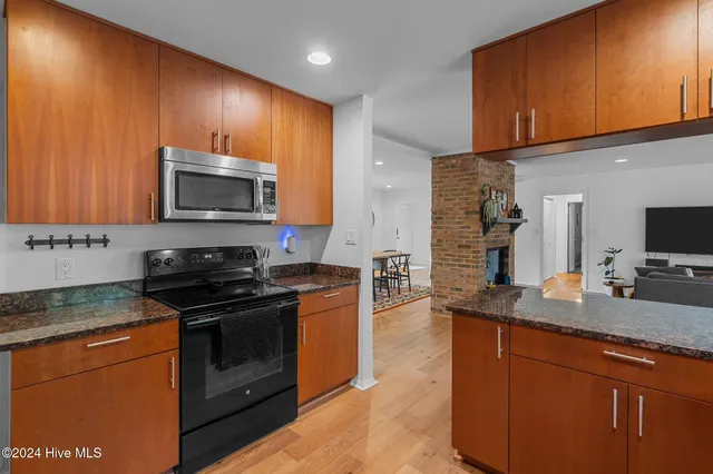 $2,000 | 85 Pine Lake Drive, Whispering Pines, NC 28327