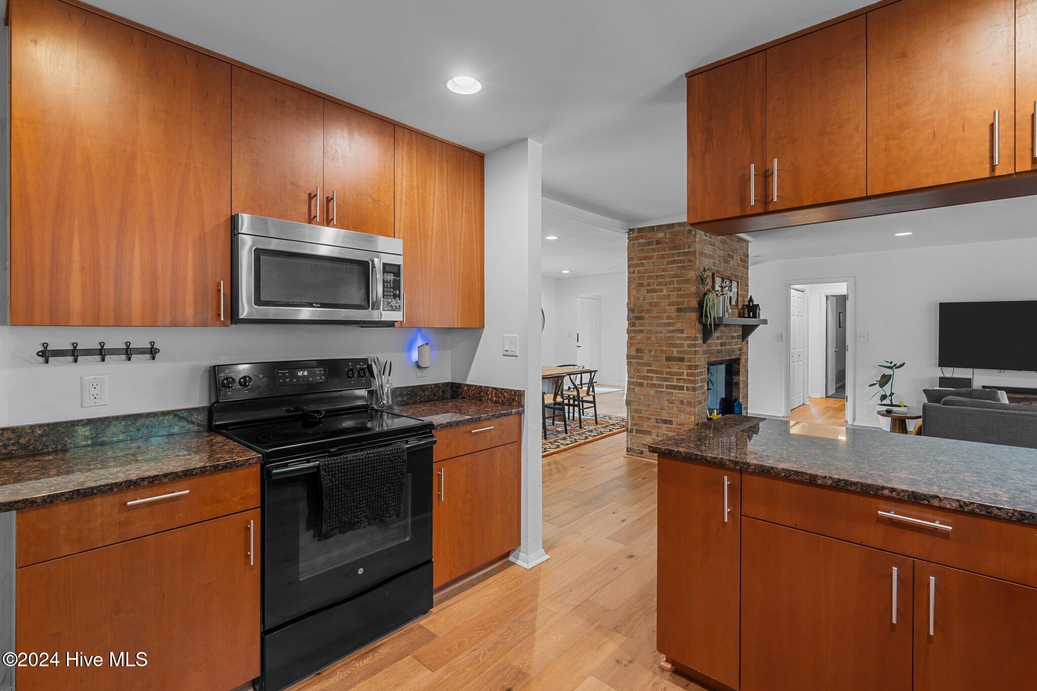 85 Pine Lake Drive Whispering Pines, NC 28327 - Photo 42 of 46 42-web-or-mls-DSC05671