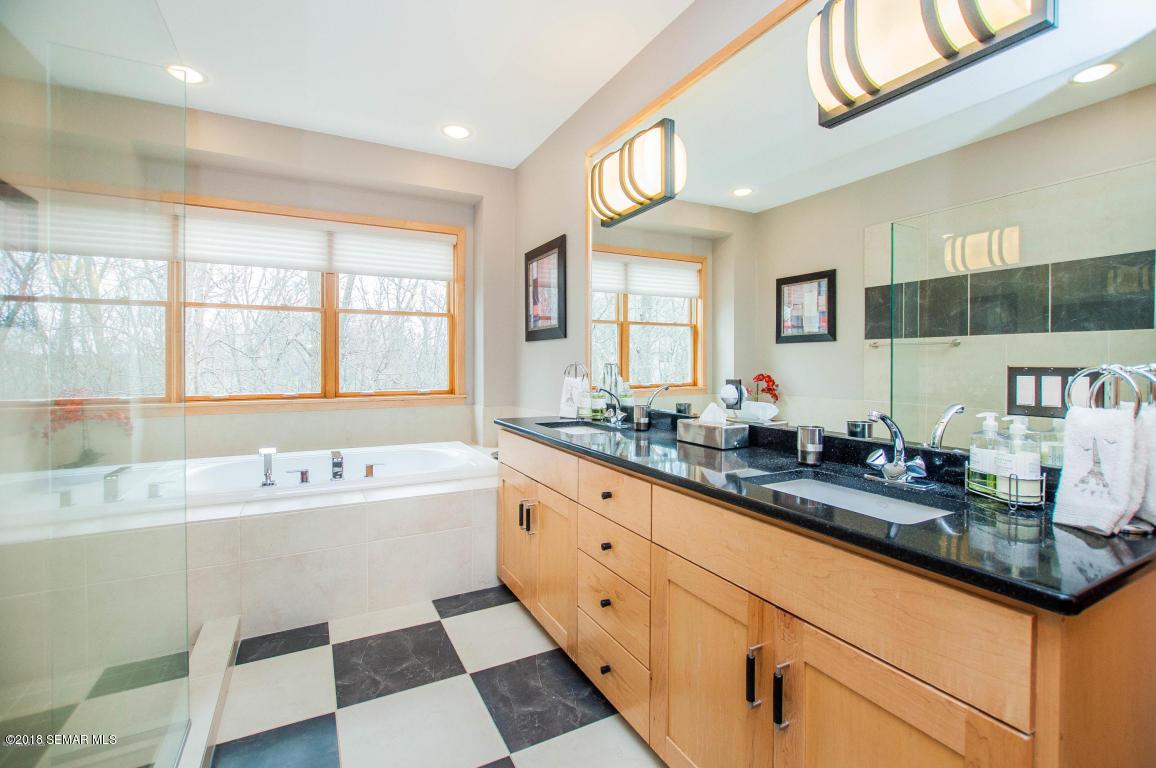 1508 Salem Court Southwest Rochester, MN 55902 - Photo 17 of 54