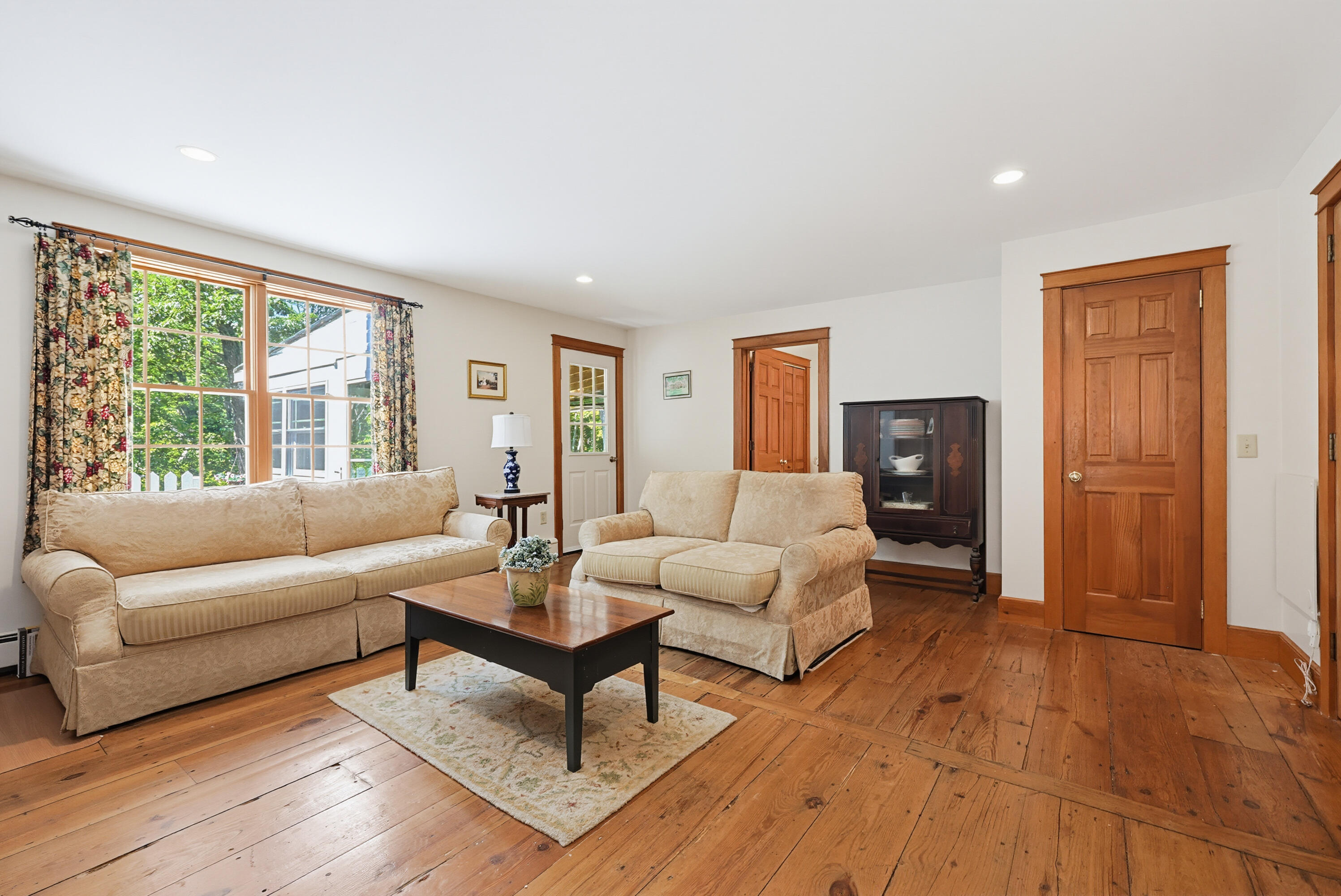 339 Fowler Road Cape Elizabeth, ME 04107 - Photo 22 of 73 IMG_3157