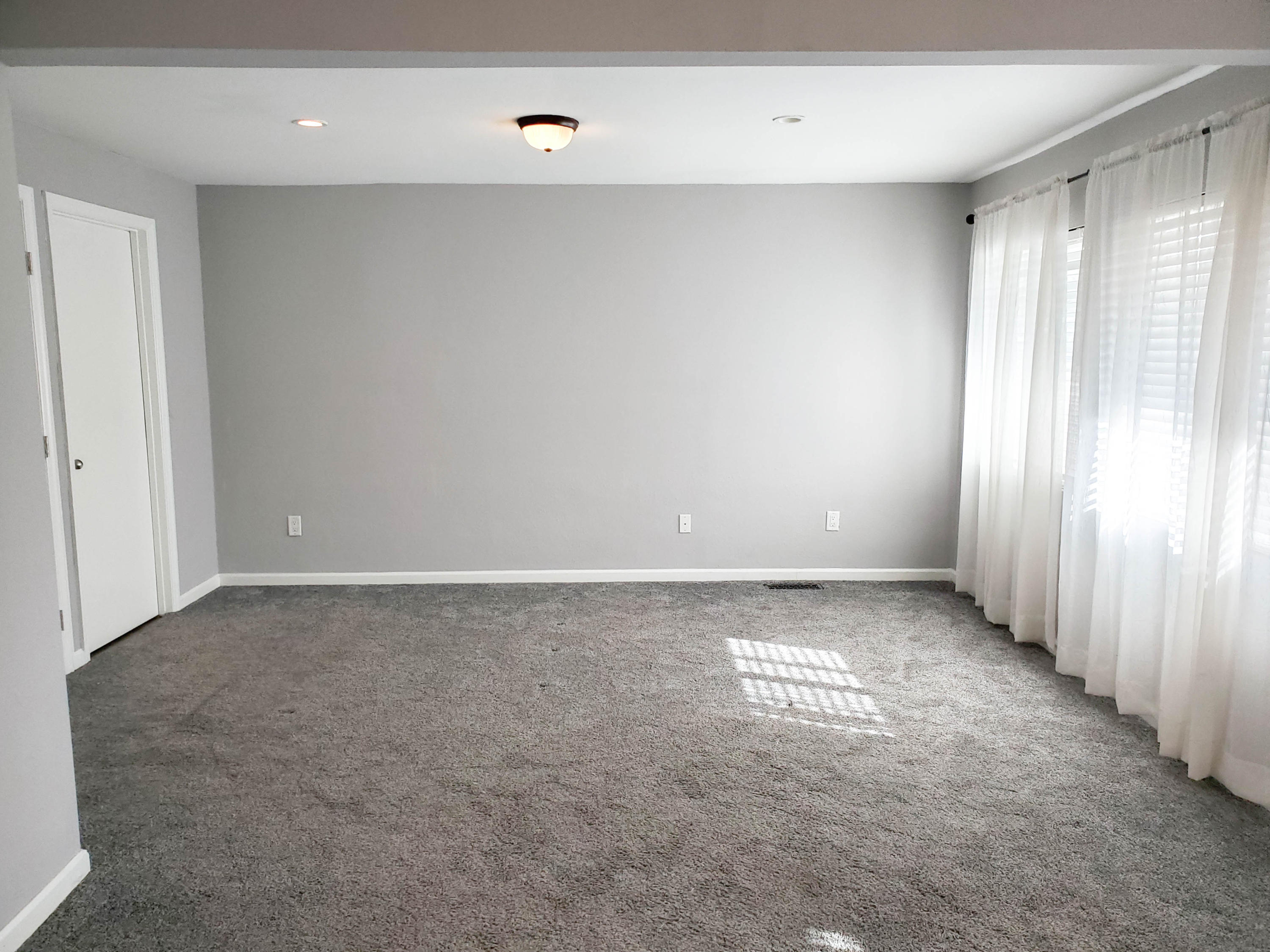 605 North Moore Road Chattanooga, TN 37411 - Photo 24 of 37 Master Bedroom