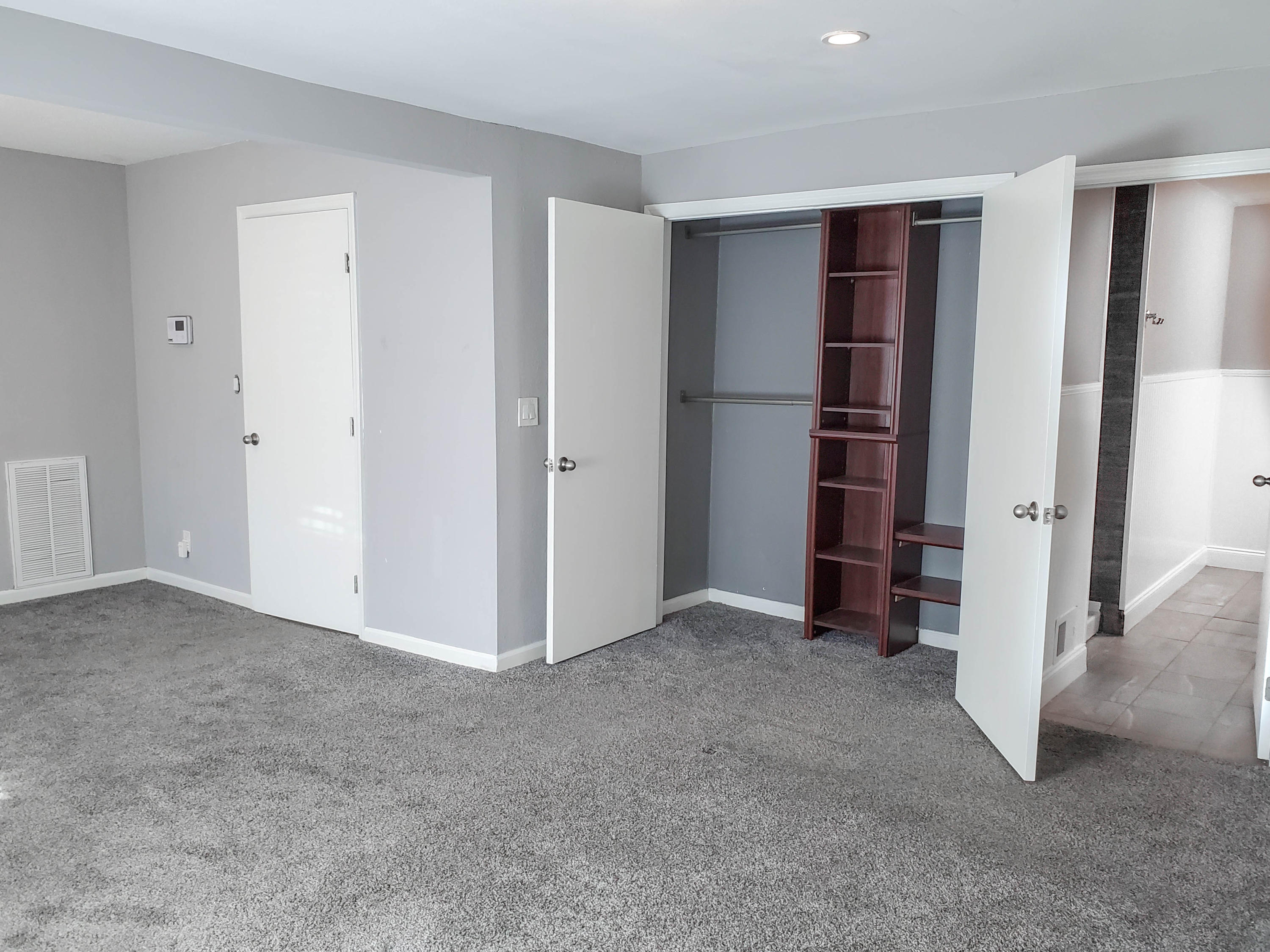 605 North Moore Road Chattanooga, TN 37411 - Photo 25 of 37 Master Bedroom