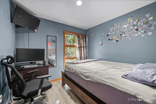 $299,900 | 1103 Lawrence Avenue, Elgin, IL 60123