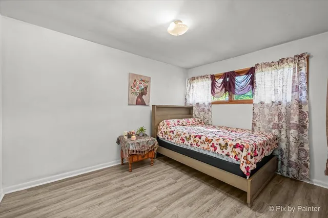 $299,900 | 1103 Lawrence Avenue, Elgin, IL 60123