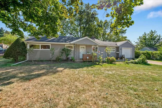 $299,900 | 1103 Lawrence Avenue, Elgin, IL 60123