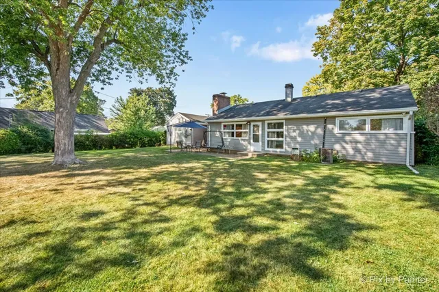 $299,900 | 1103 Lawrence Avenue, Elgin, IL 60123