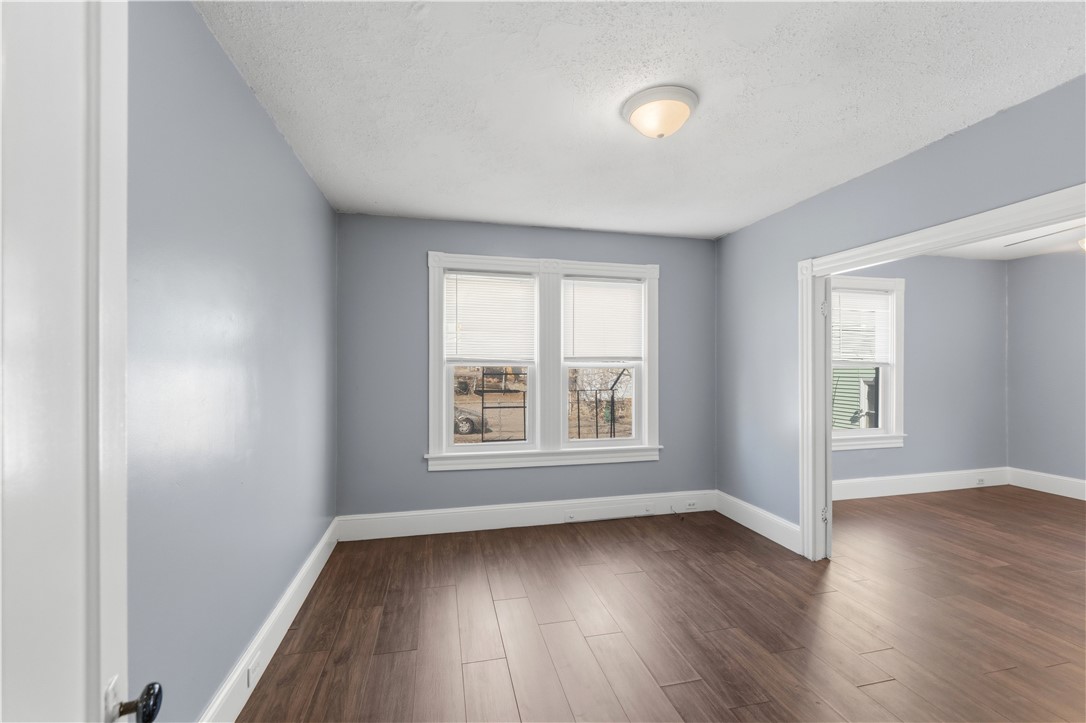 736 Social Street, Unit 2R Woonsocket, RI 02895 - Photo 4 of 24