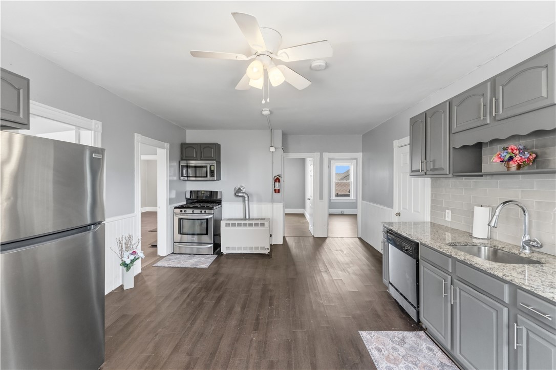 736 Social Street, Unit 2R Woonsocket, RI 02895 - Photo 6 of 24 spacious eat in kitchen, stainless steel appliances