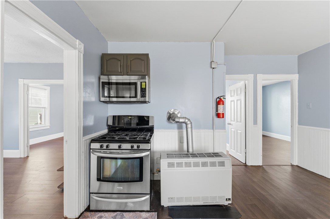 736 Social Street, Unit 2R Woonsocket, RI 02895 - Photo 9 of 24