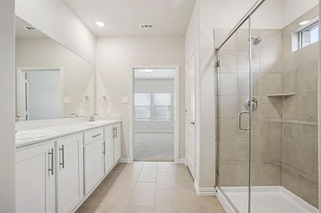 $2,700 | 504 Midnight Oak Drive, McKinney, TX 75069