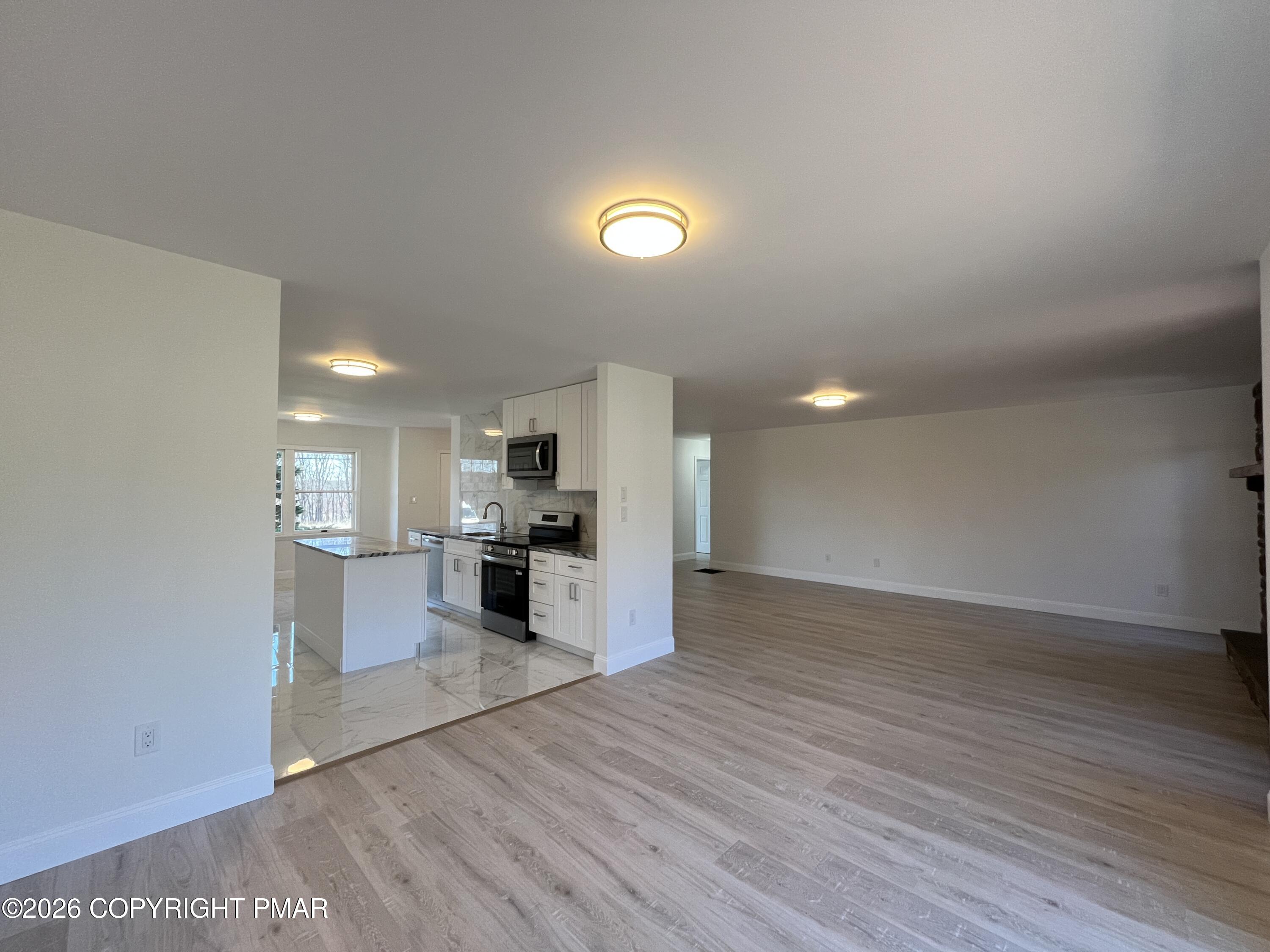 125 Clearview Road Long Pond, PA 18334 - Photo 9 of 24 9