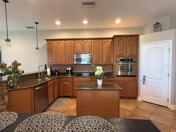 $3,400 | 4316 70th Avenue East, Ellenton, FL 34222