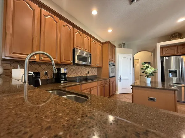 $3,400 | 4316 70th Avenue East, Ellenton, FL 34222