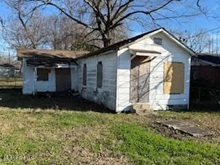 $20,000 | 601 Miller Avenue, Greenwood, MS 38930
