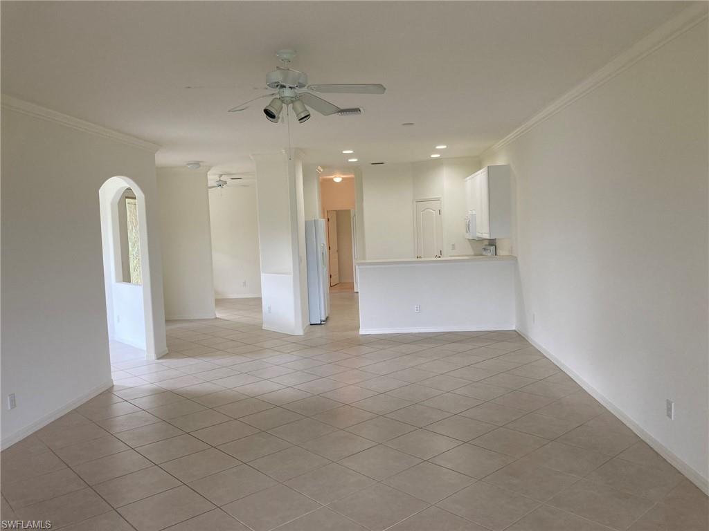 4672 Fairloop Run Lehigh Acres, FL 33973 - Photo 9 of 27 Gallery Image 9