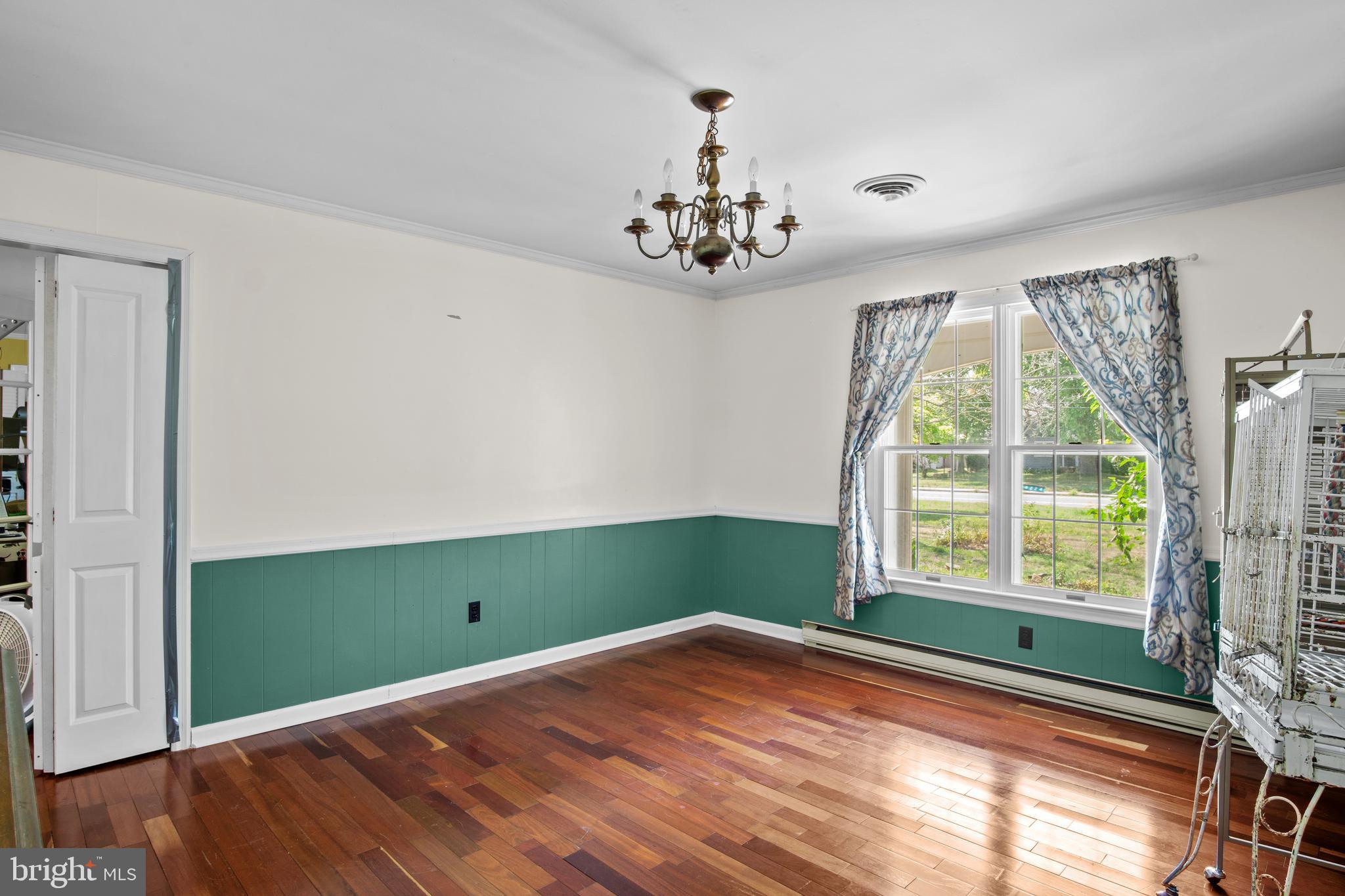 9224 Sharptown Road Laurel, DE 19956 - Photo 15 of 56 Dining Room