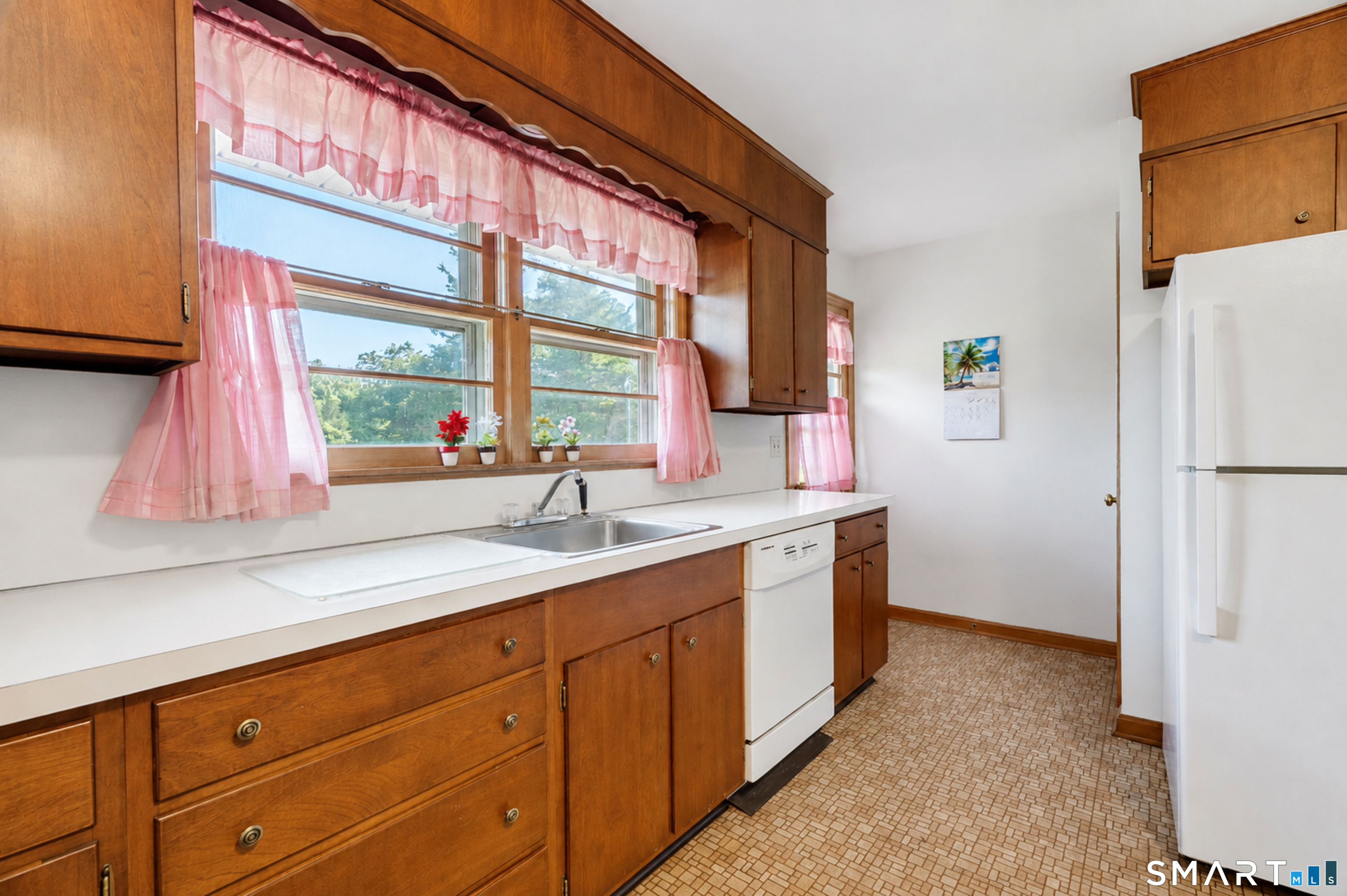 4 Old Rock Hill Road Wallingford, CT 06492 - Photo 7 of 21 Gallery Image 7
