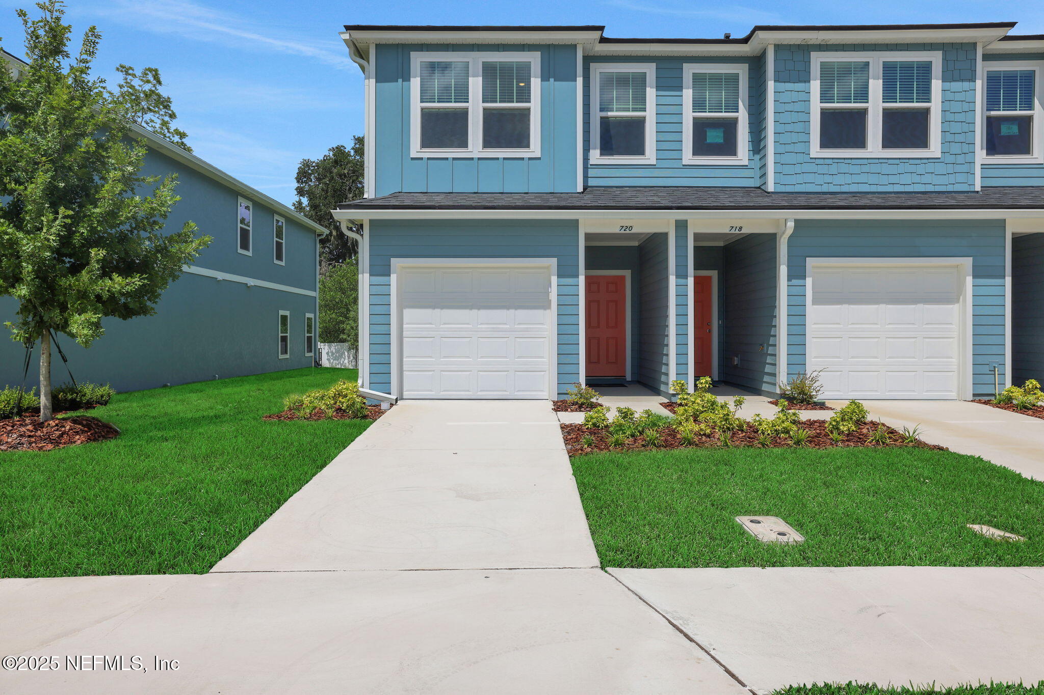 720 Sailor Grove Lane Jacksonville, FL 32221 - Photo 4 of 32 front view of a house with a yard