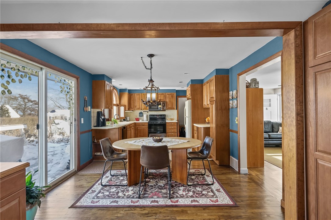 33 Orchard View Road Portsmouth, RI 02871 - Photo 23 of 47