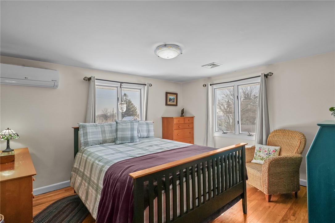 33 Orchard View Road Portsmouth, RI 02871 - Photo 24 of 47