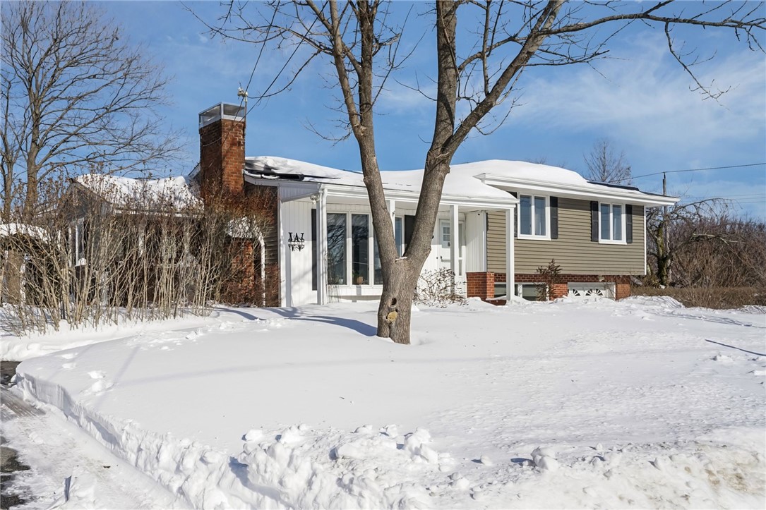 33 Orchard View Road Portsmouth, RI 02871 - Photo 3 of 47