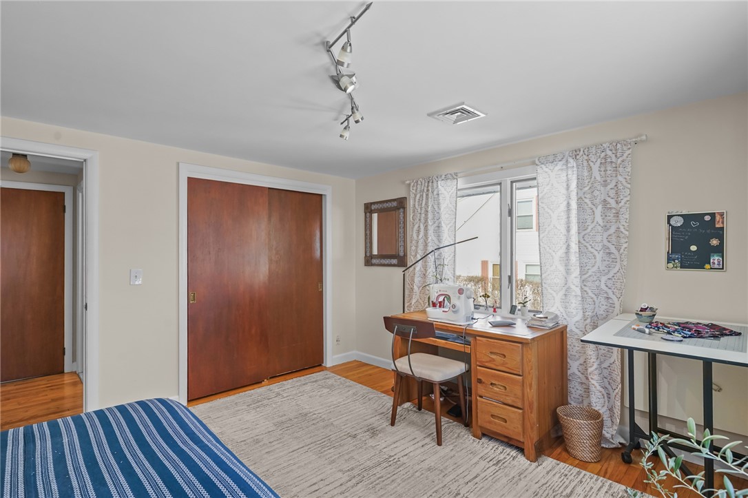 33 Orchard View Road Portsmouth, RI 02871 - Photo 33 of 47