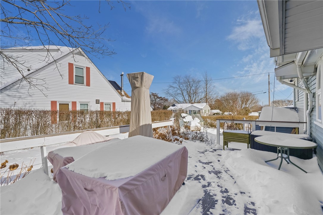 33 Orchard View Road Portsmouth, RI 02871 - Photo 40 of 47