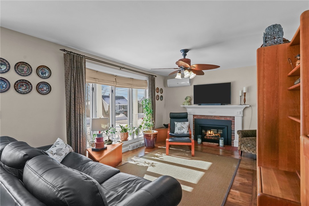 33 Orchard View Road Portsmouth, RI 02871 - Photo 10 of 47