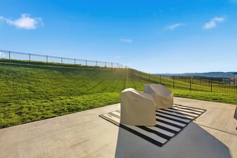 $675,000 | 428 Van Conder Place, Hendersonville, TN 37075