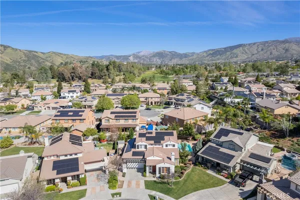 $749,000 | 34832 Fairport Way, Yucaipa, CA 92399