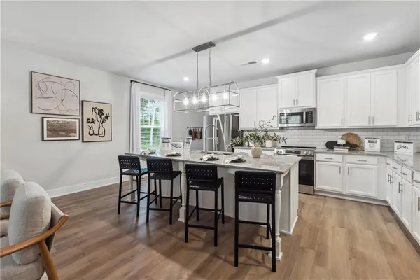 $379,990 | 2542 Harbor Rdg Pass, Gainesville, GA 30507