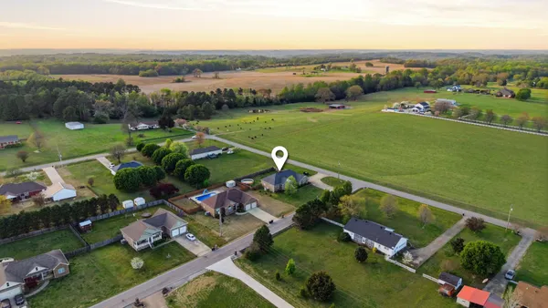 $400,000 | 26050 Ashton Lane, Ardmore, TN 38449