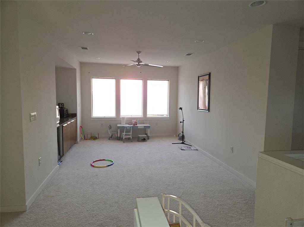 5100 Naphill Road McKinney, TX 75070 - Photo 14 of 22 a very nice looking room with a window