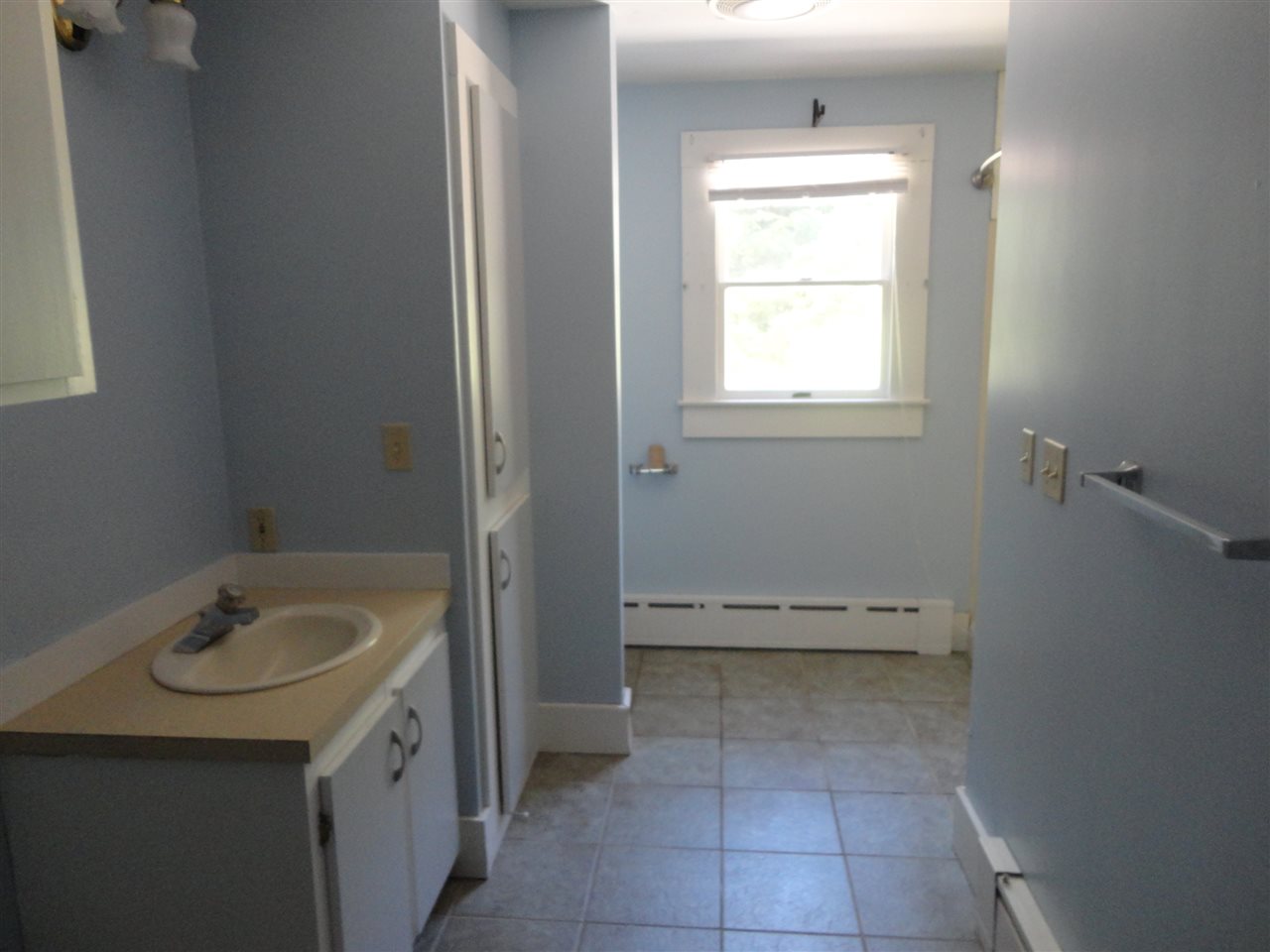 864 Dover Road Chichester, NH 03258 - Photo 9 of 23 Gallery Image 9