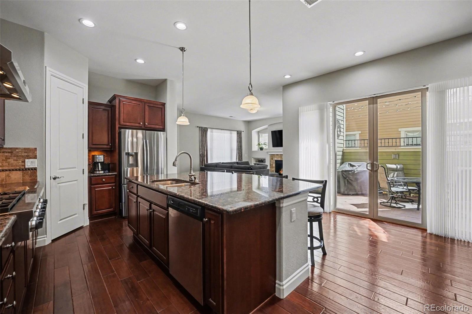 9198 Ridgegate Parkway Lone Tree, CO 80124 - Photo 12 of 33