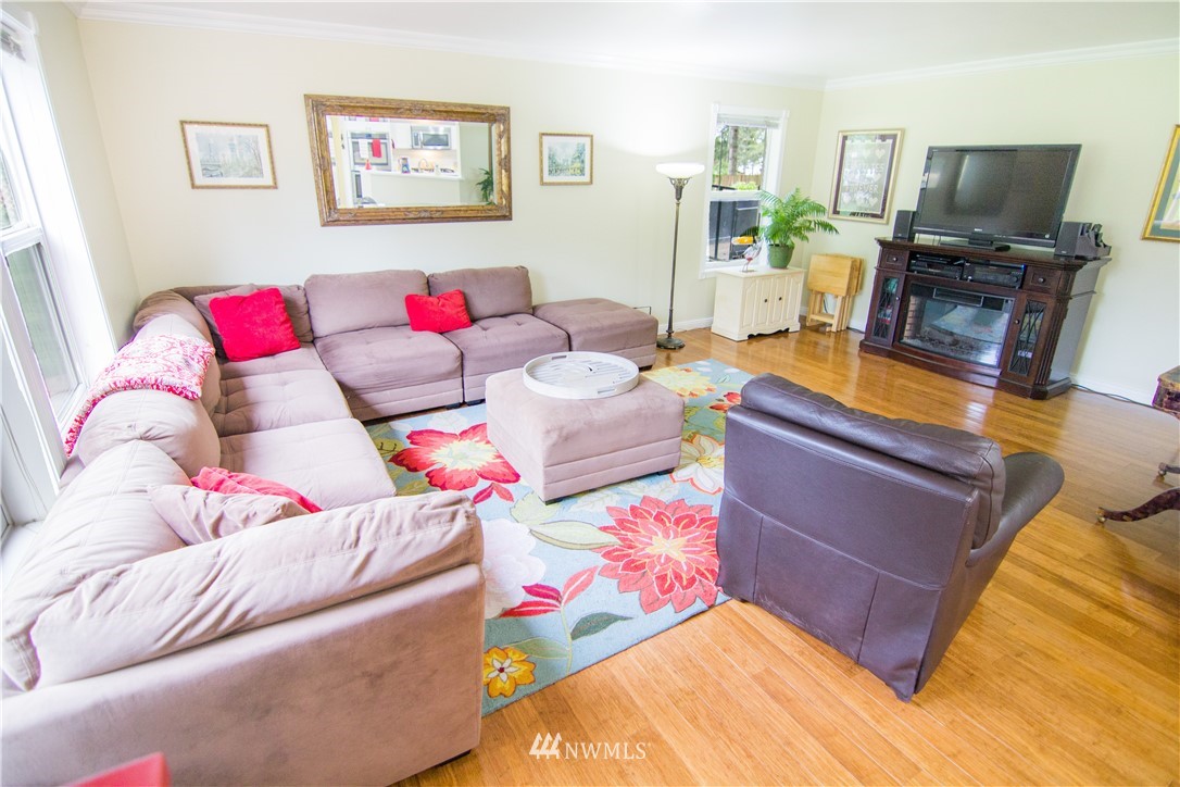 618 May Creek Road Gold Bar, WA 98251 - Photo 4 of 25 Gallery Image 4