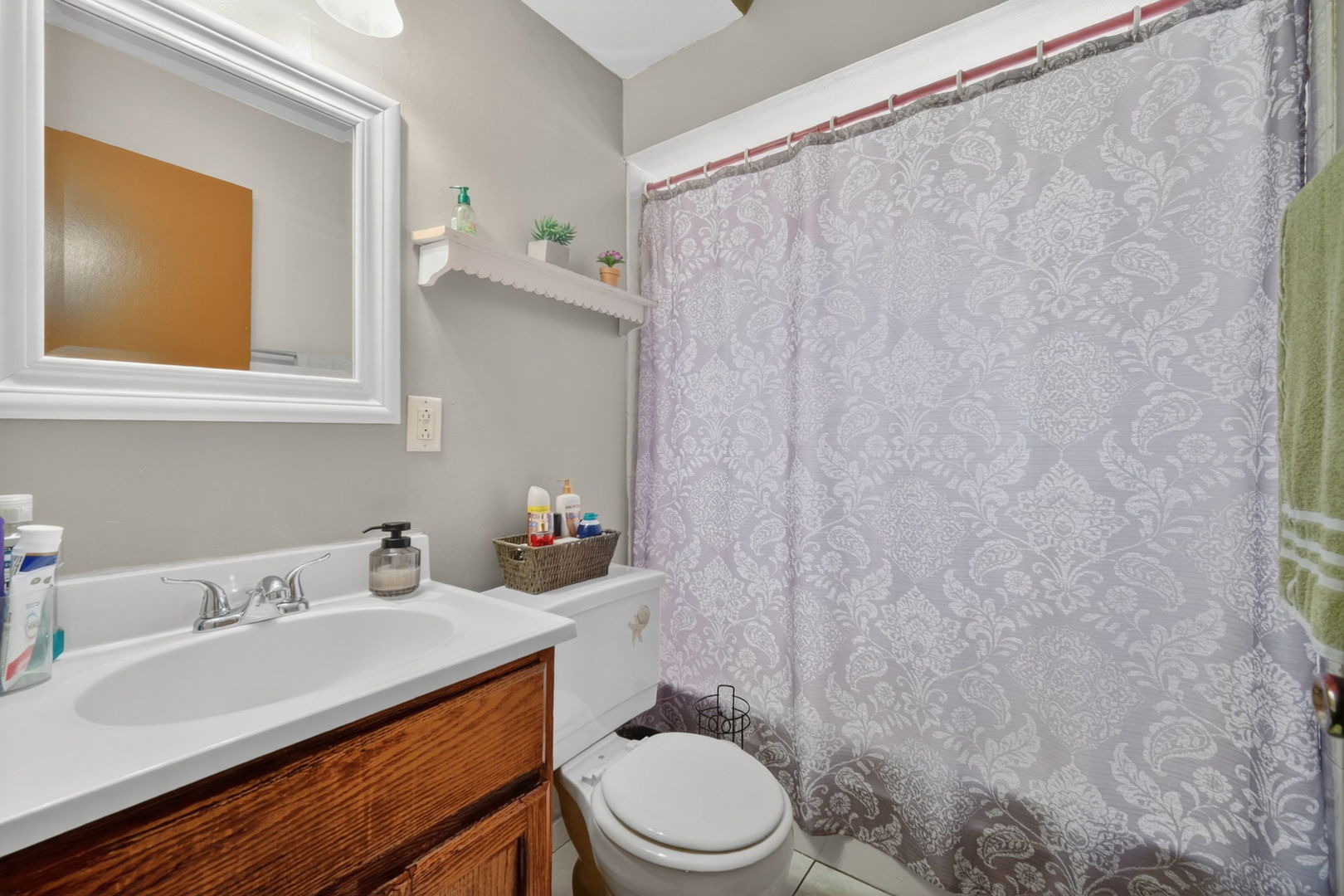227 Hale Street Addison, IL 60101 - Photo 11 of 43