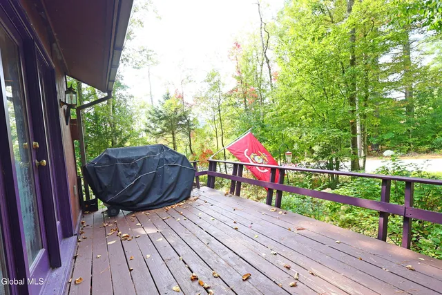 $679,000 | 44 Brant Lake Estates Road, Horicon, NY 12815